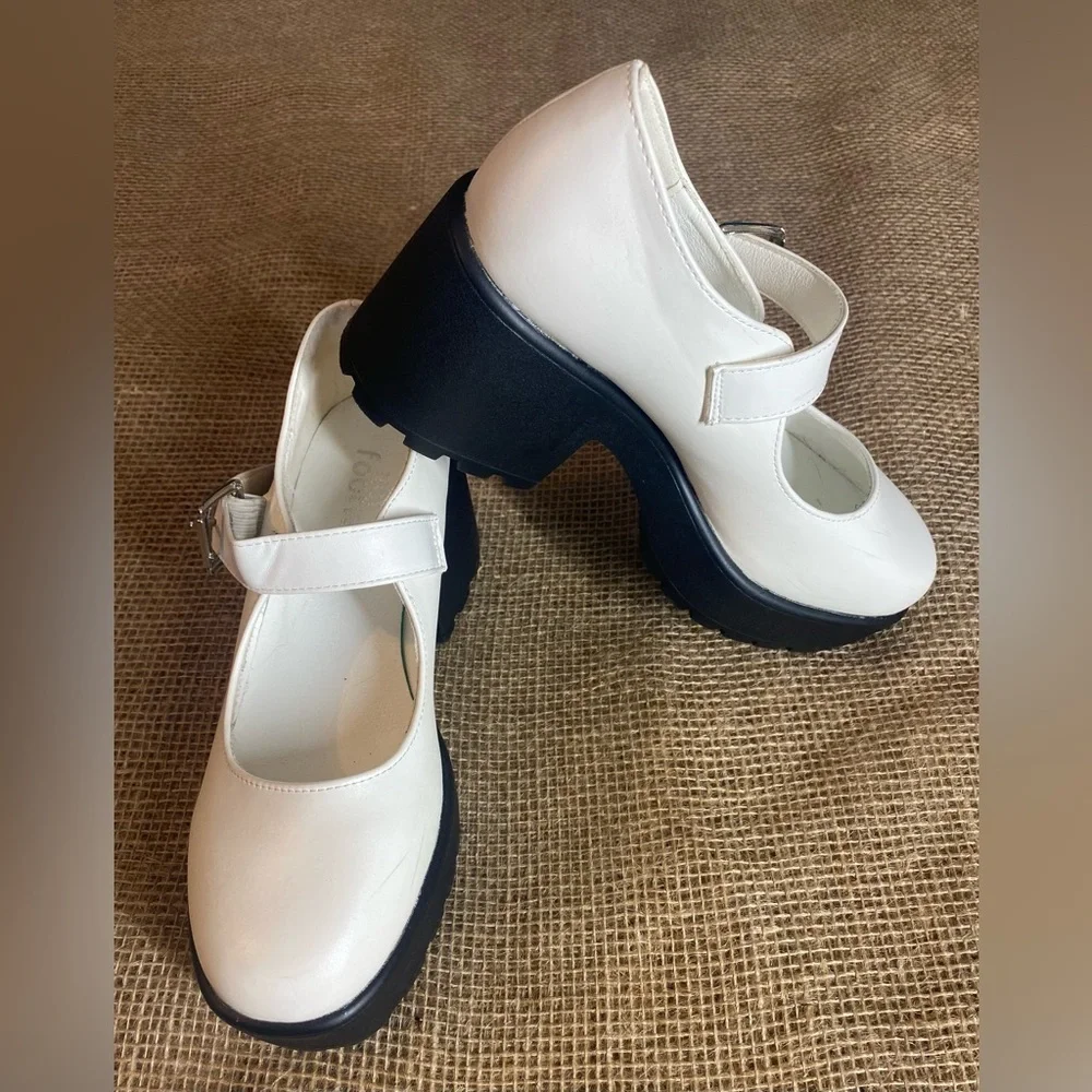 Koi Footwear White Platform Mary Janes, 3/36, Vegan Leather Buckles Small scuffs